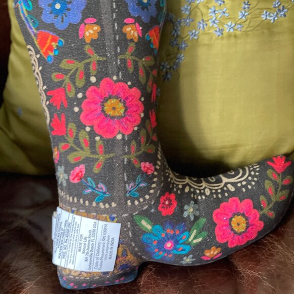 Boho Boot-Shaped Pillow-NEW - Picture 6 of 14